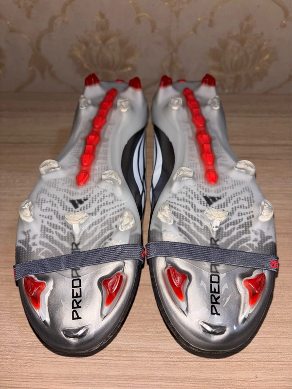 Predator 26 Finishers Steel Elite Foldover FG Grey And Red With lace - 9