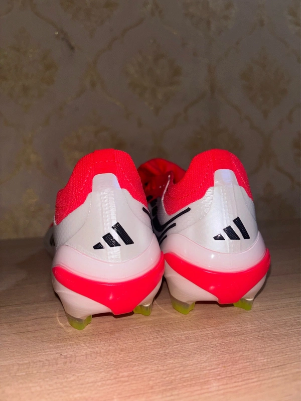 Predator 26 Elite Born For Goals Red And White Colour FG With Lace - 10.5