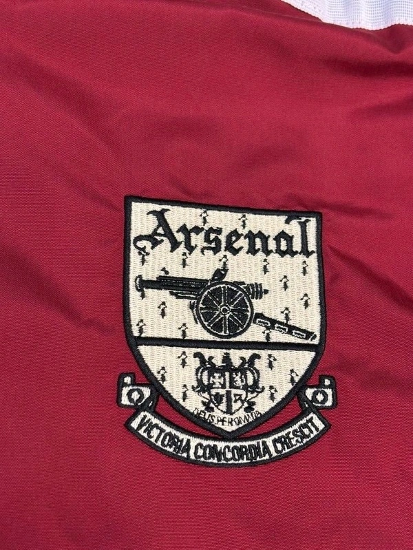 Arsenal FC Vintage-inspired Design With a Classic Trefoil Logo Jacket - XL