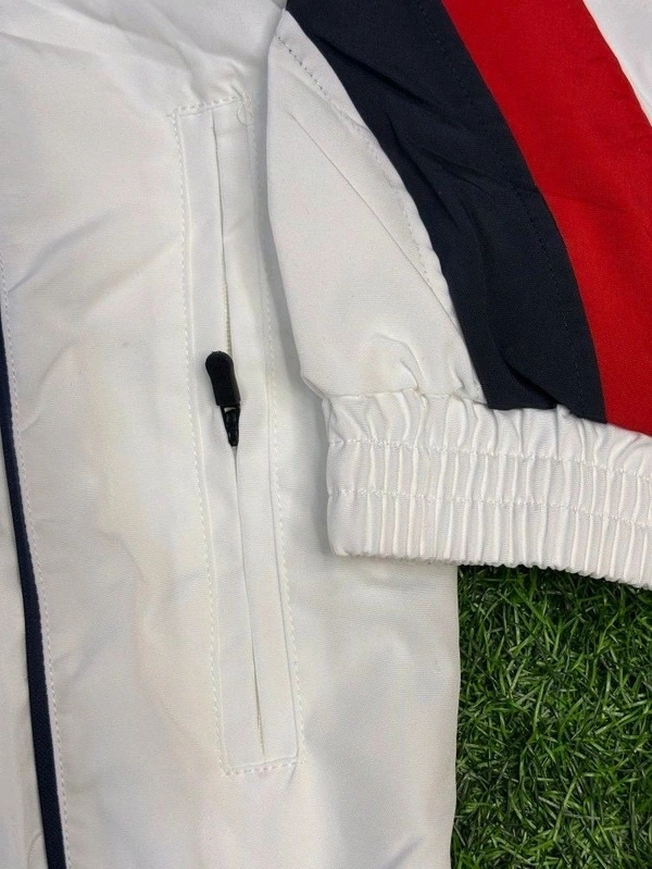 Vintage 1997/98 Umbro England National Football Team Training Jacket - XL