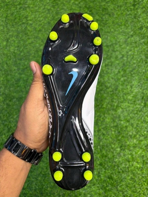 Hypervenom Phatal II Grey Colour FG With Lace - 8.5