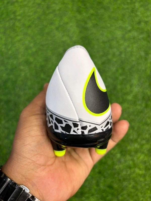 Hypervenom Phatal II Grey Colour FG With Lace - 8.5