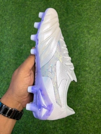 Morelia Neo IV Beta Elite White Purple Low-top FG With Lace - 7.5