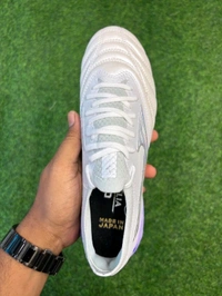 Morelia Neo IV Beta Elite White Purple Low-top FG With Lace - 8