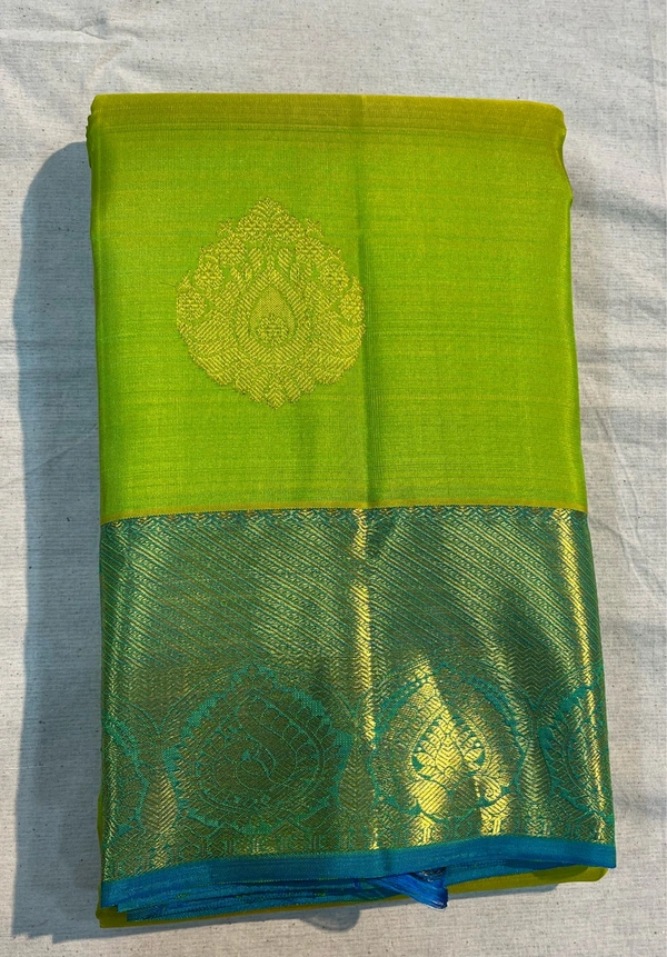 Pure Kanchi Pattu With Silver Zari