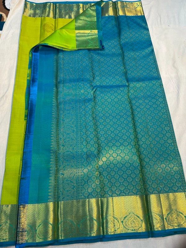 Pure Kanchi Pattu With Silver Zari