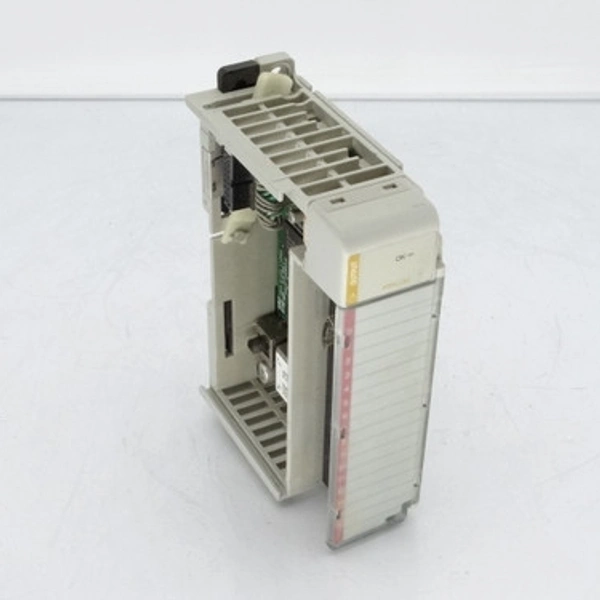 Allen Bradley  1769-OF2 New Factory Sealed 1year Warranty