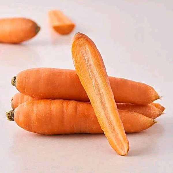 Orange Carrot (Ooty Gajar) ( Desi Gajar ) - 1 Kilogram