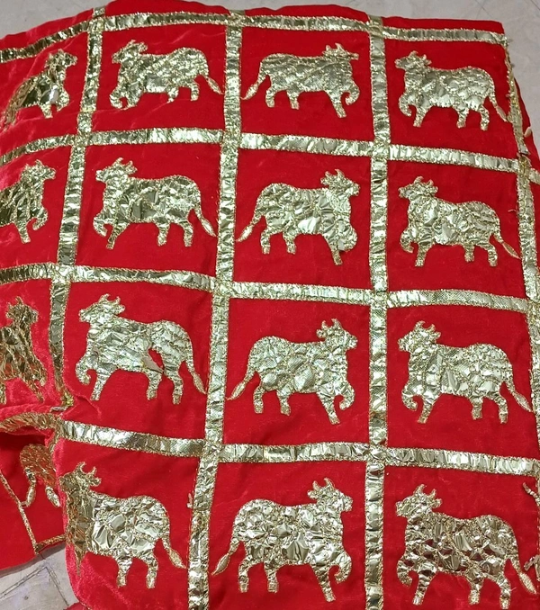 Pichhwai Velvet  And Peacock Print   - White, 1mtr