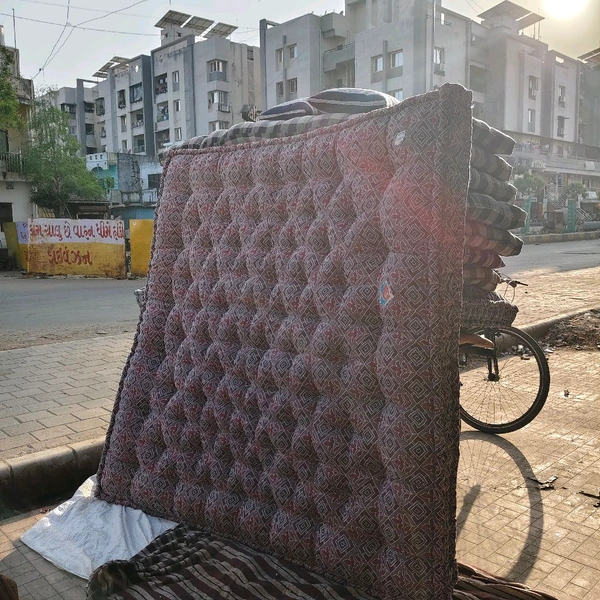 Premium Mattress - 6/6 Feet ( 30 Kg )