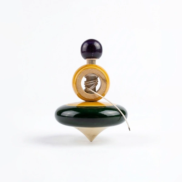 ClyPa Wooden Pull Cord Spinning Top – Bhovra Lattu Toy | Handmade Indian Classic Spinner
