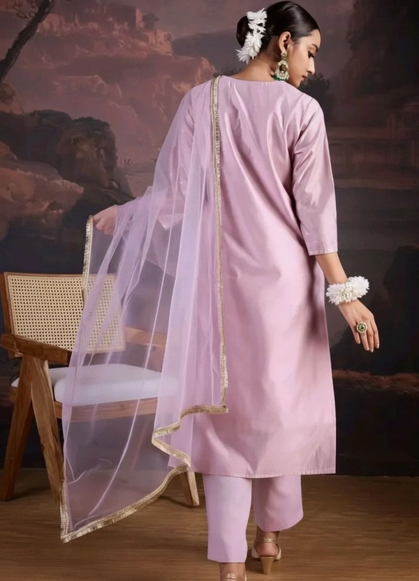 Chandheri Silk Embroidered Kurti With Dupatta Set - Cream, XL