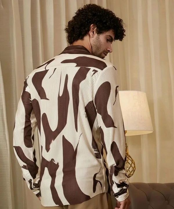 Printed Abstract Shirt - L