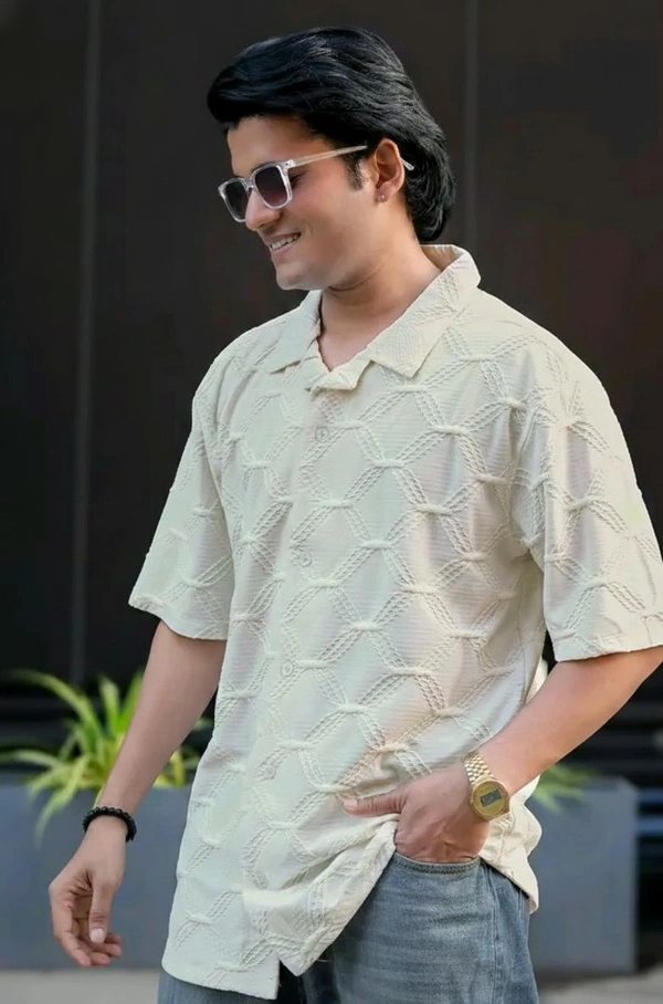 JUMP CUT Grid Textured Collared Neck Half Sleeve Shirt For Men - M, White