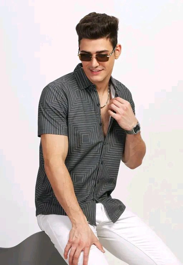 BULLMER Solid Regular Spread Collar Shirt For Men - L, Dark Grey