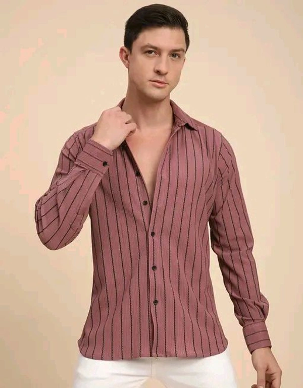 VOROXY Men Regular Striped Spread Collar Shirt - S, Purple Pizzazz
