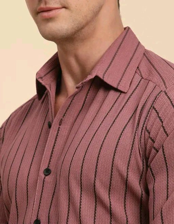 VOROXY Men Regular Striped Spread Collar Shirt - L, Purple Pizzazz