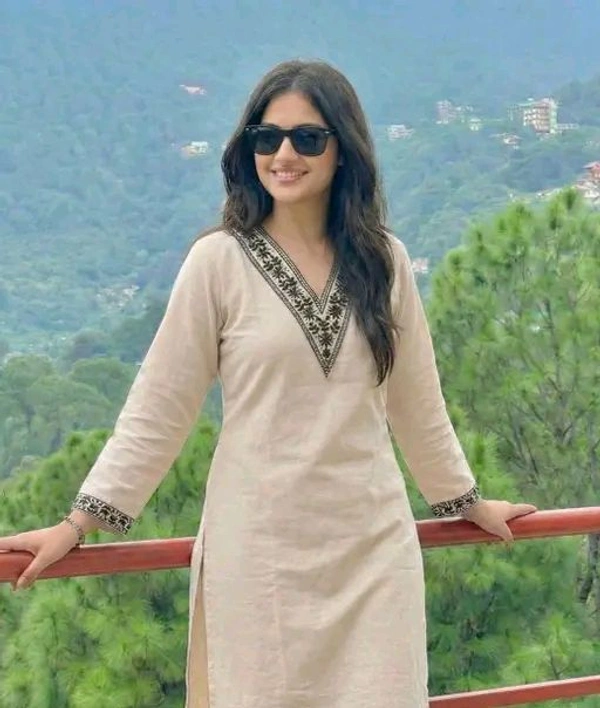 Women's Kurti With Bottomwear - XL, beige