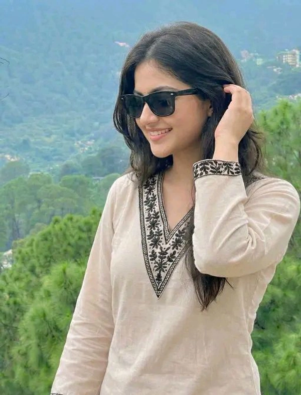 Women's Kurti With Bottomwear - XL, beige
