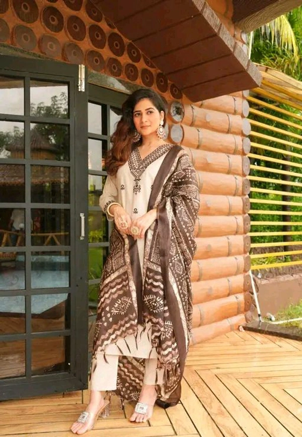 Kurta Set For Women With Dupatta And Pant Set - XXL, Cream