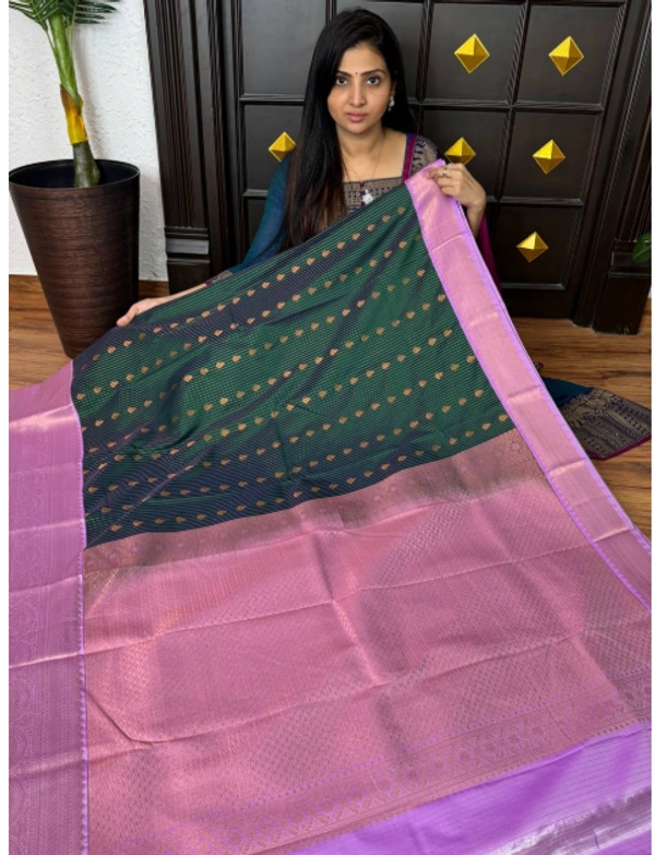 Vaira oosi - Pomegranate