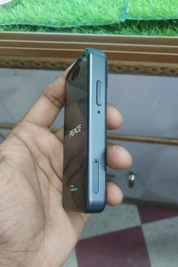 Mini Smartphone 4G (New)