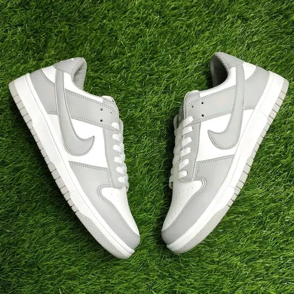 Low Dunk 'Grey Fog' - UK 7, Gray