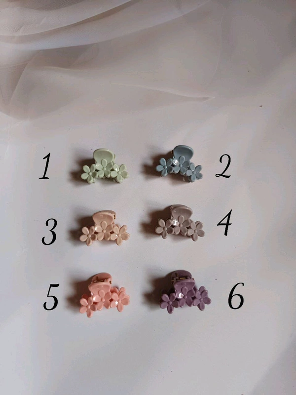 Mini Tri Floral Hair Claw - 3