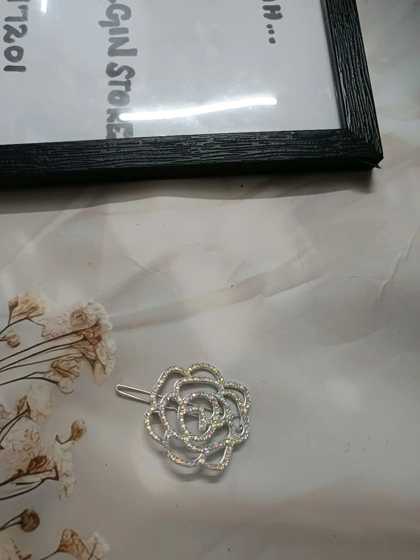 Silver Rhinestone Floral Lock Pin