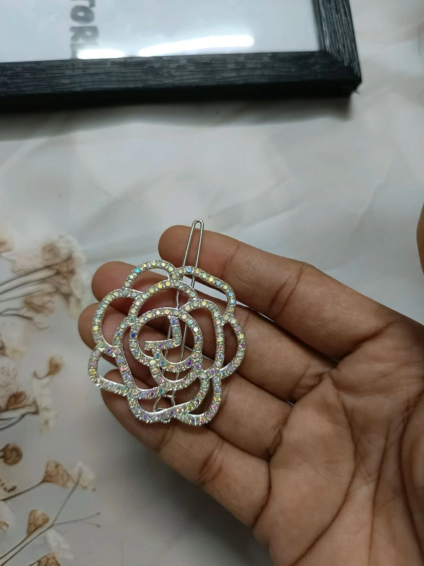 Silver Rhinestone Floral Lock Pin
