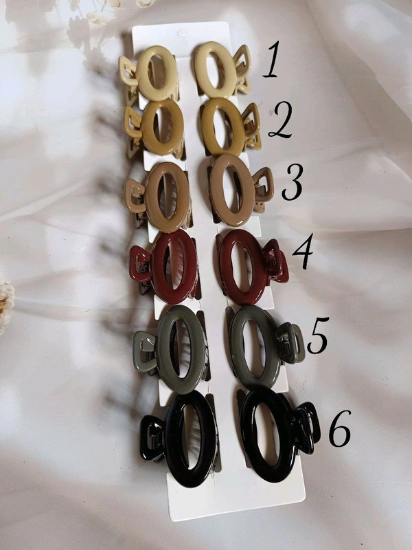 Oval Claw Plastic - 6