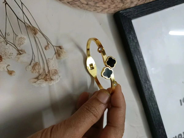 Stainless steel Kada Bracelet - Design 3