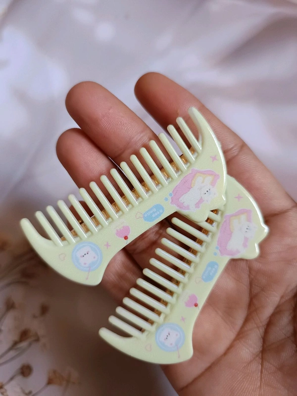 Cartoon Comb Clip - Yellow 1