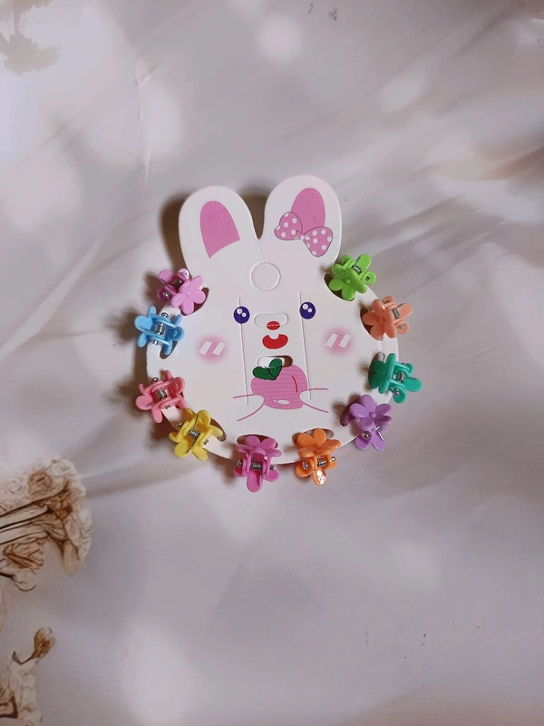 Bunny Nano Hair Claws  - Card 3