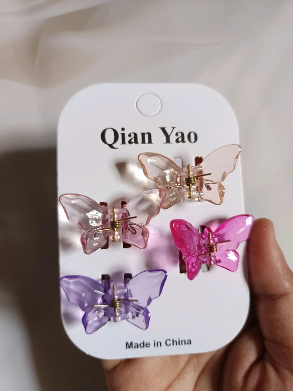 Branded Mini Acrylic Butterfly Hair Claw Set Of 4 Pcs  - Set 1