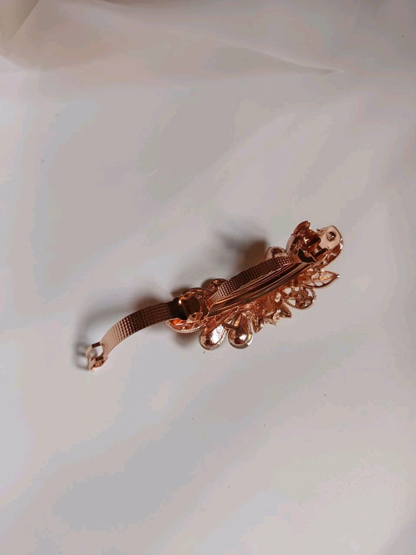 Premium Stone Centerclips - Medium - Golden Yellow