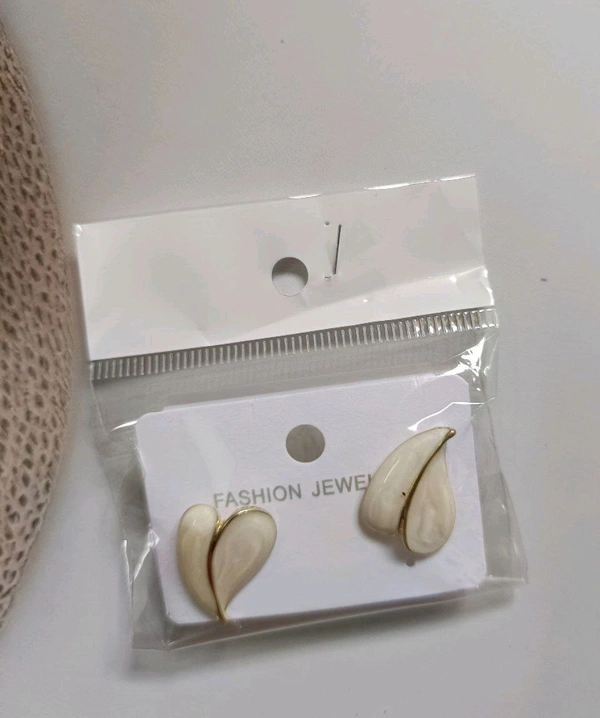 Western Stud - White