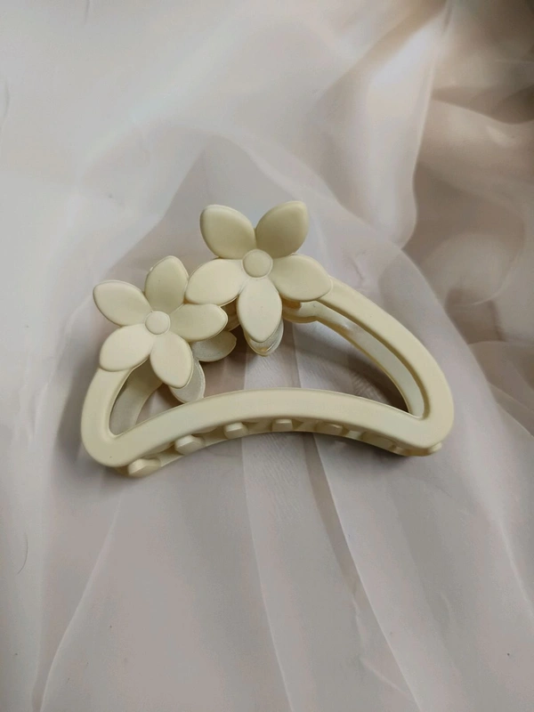 Big Size Heavy Matte Hair Claw Unbreakable - 1