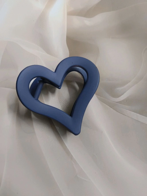 Big Size Heavy Matte Hair Claw Unbreakable Heart Shape - 7