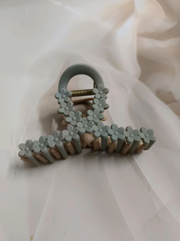 Big Double Color Hair Claw  - 4