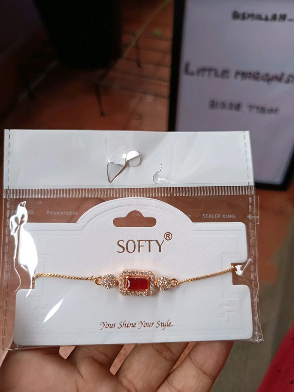 Premium Golden Bracelets With Stones - Design 2