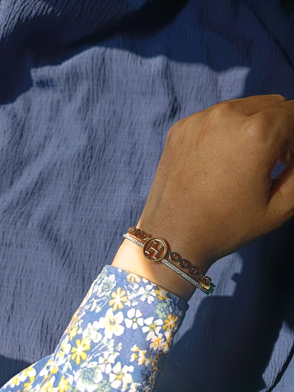 Anti Tarnish - "H" Alphabet 