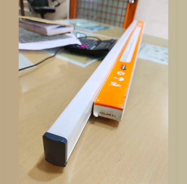 Vinay 20 Watts Led Tube lights - Vinay, White