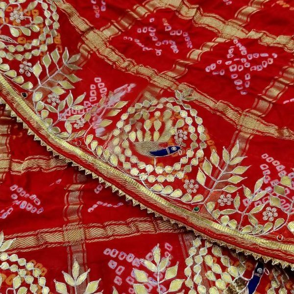 Purvastra red gota odhna