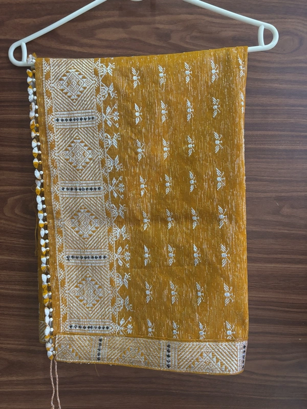 Pekok ( Vibrant Orange Colour)