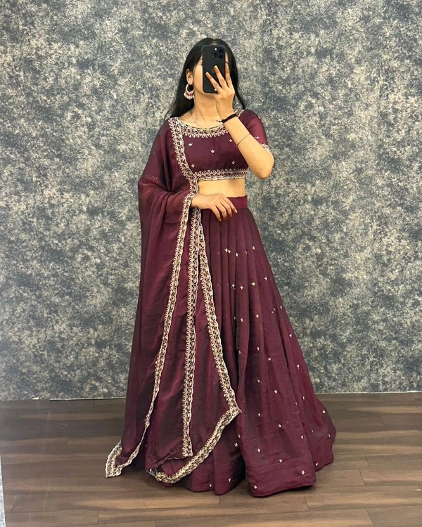 Sahana - Free Size (M to 2XL), Dusk Wine