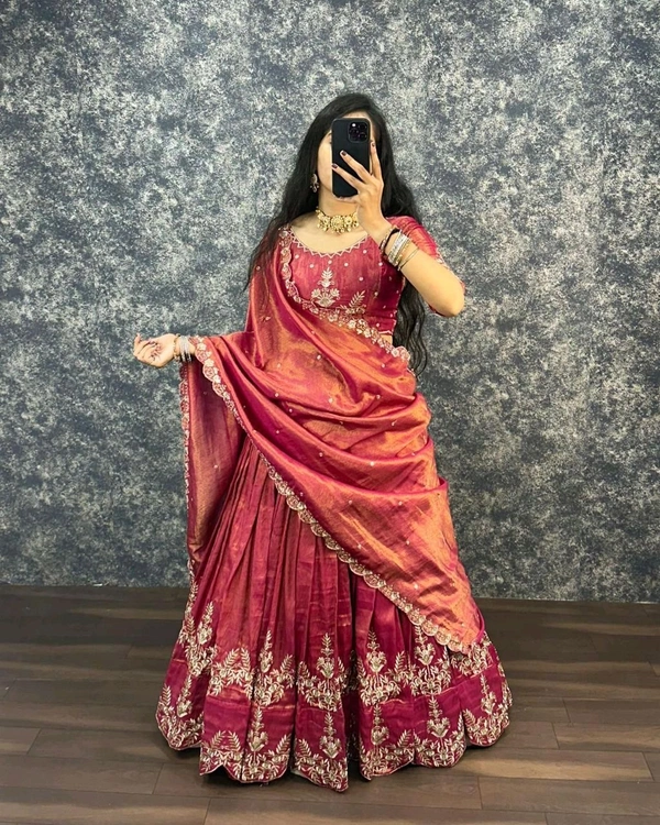 Kanmani - Free Size (M to 2XL), Rust Orange