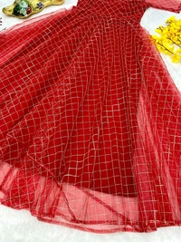 Maya - M, Red