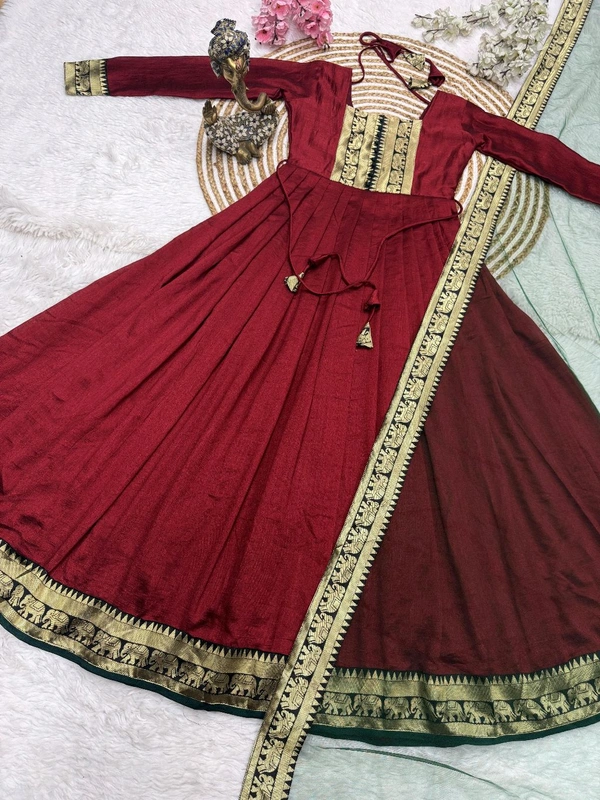 Maha - S, Maroon