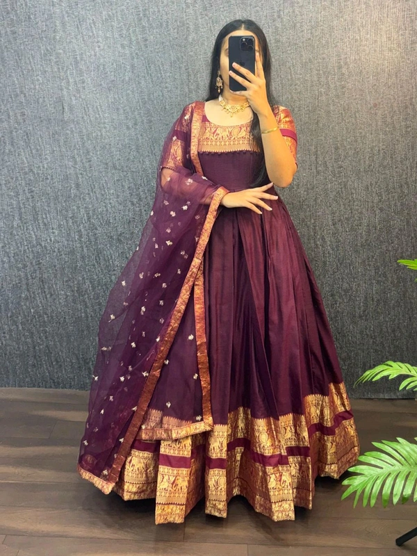 BHAVANI Bhavani - S, Wine